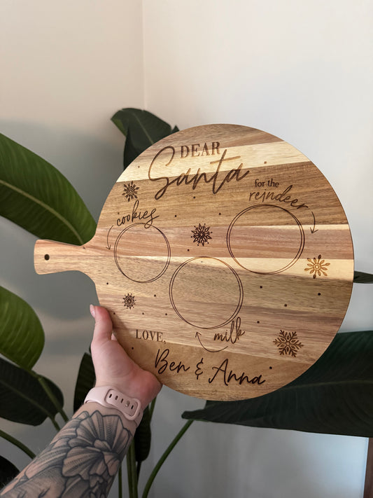 Round Acacia Serving Board - Christmas Eve