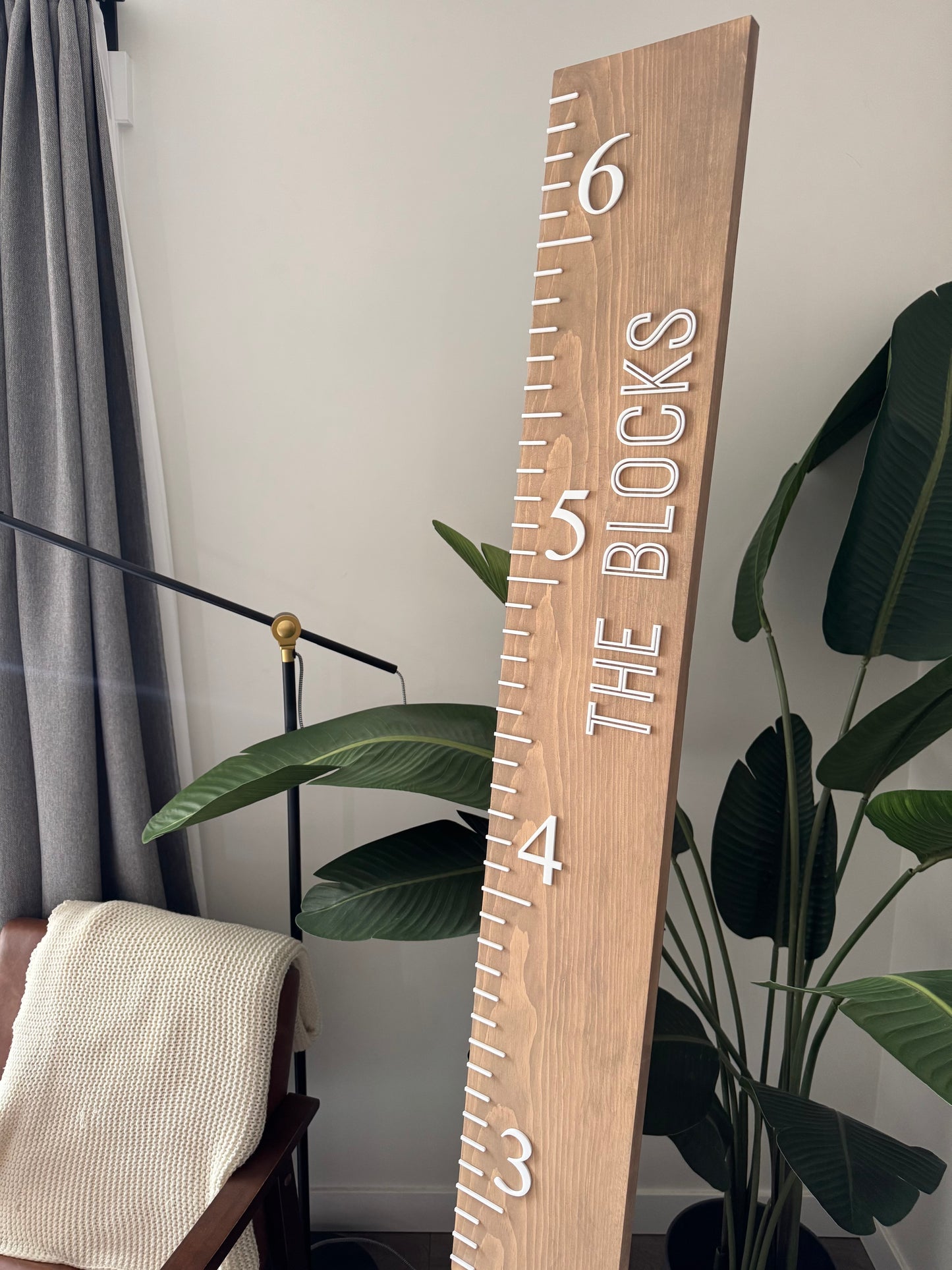Wooden Growth Ruler - Minimal
