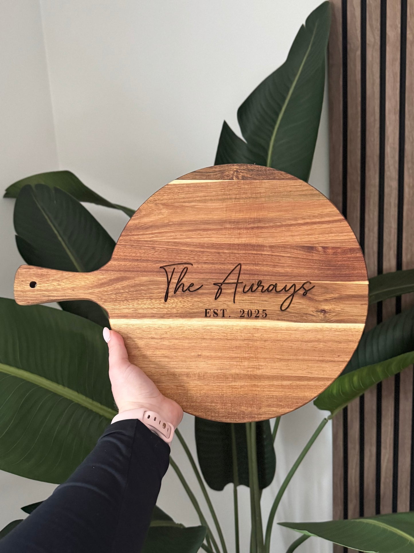 Round Acacia Serving Board - Family Name