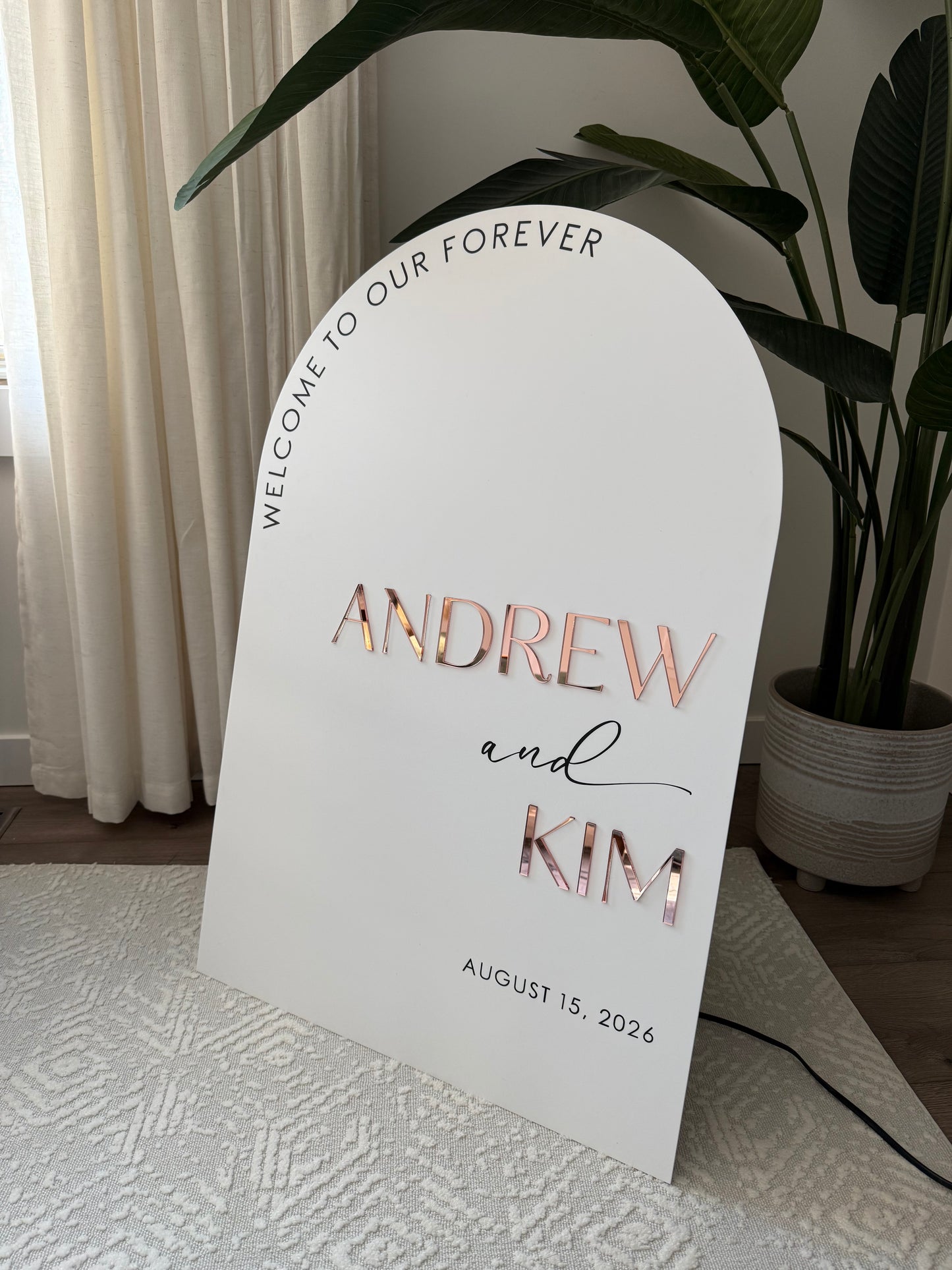 Acrylic Arch Welcome Wedding Sign