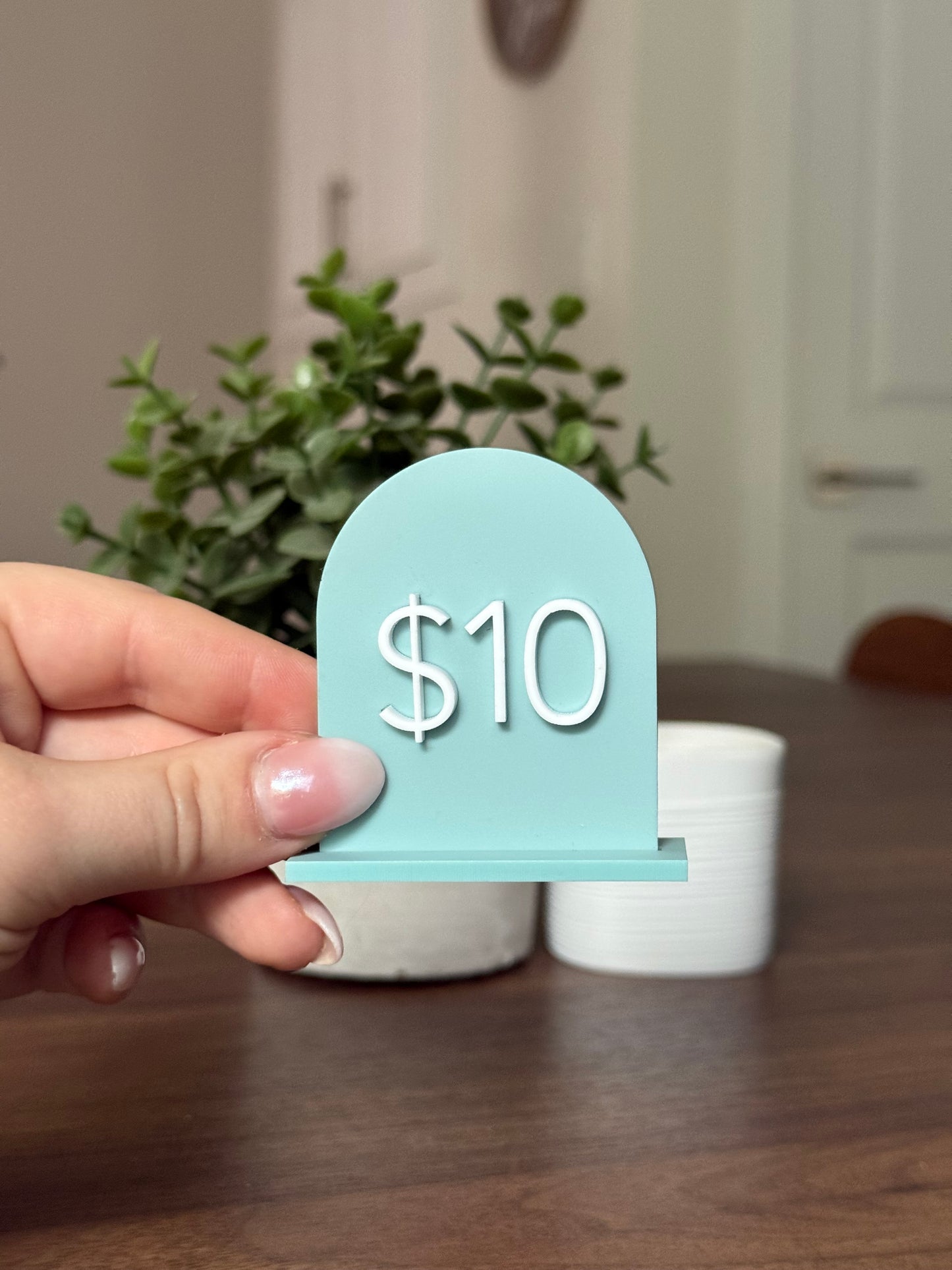 Acrylic Arch Price Signs