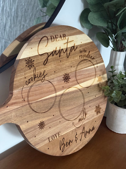 Round Acacia Serving Board - Christmas Eve